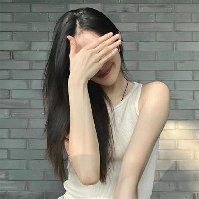 以泥为妆